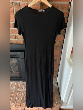 Nasty Gal Black Short-Sleeve Midi Dress w/ Slit